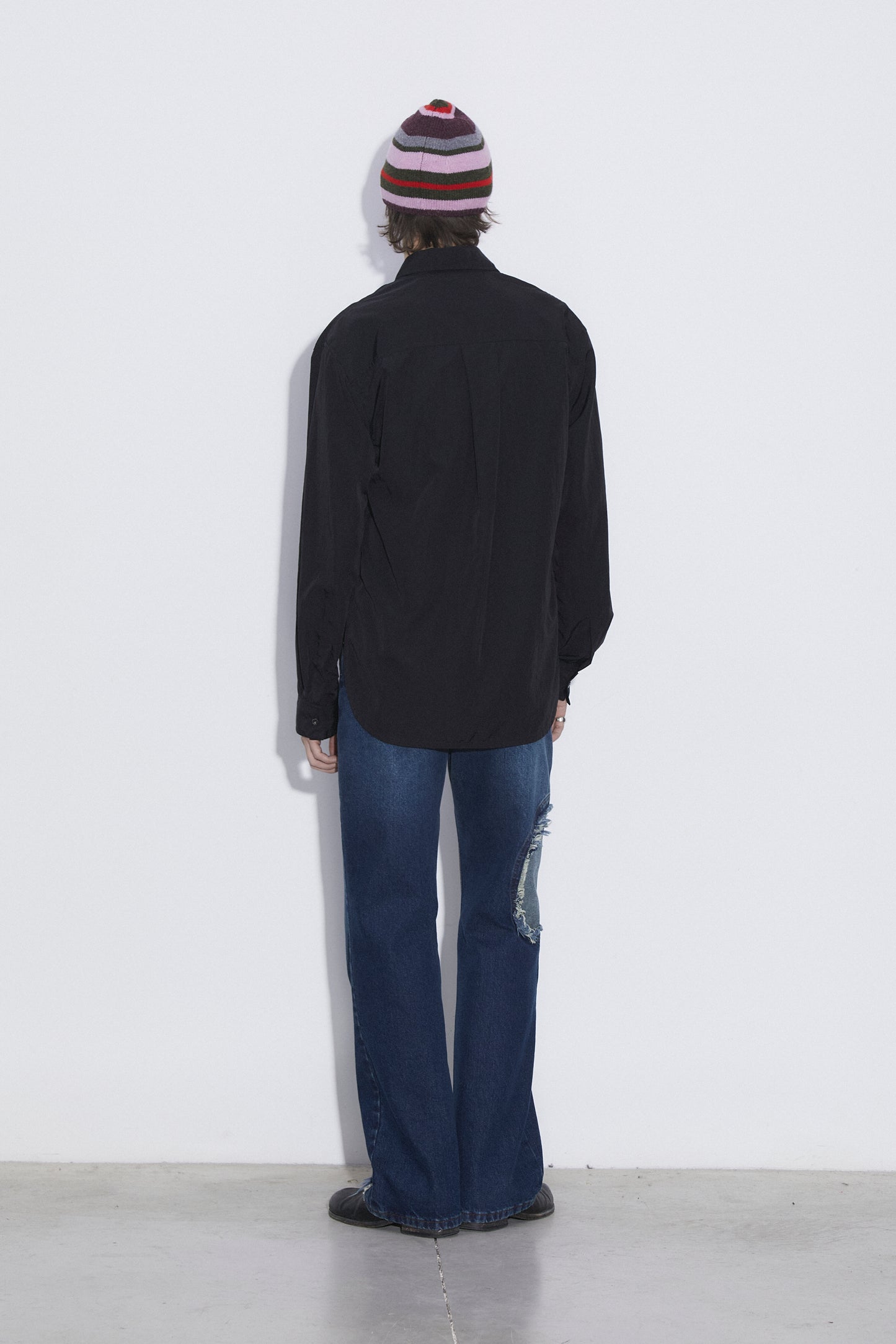 CIRCLE WINDOW JEAN